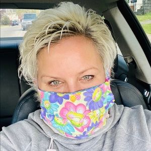 Meet your Posher, Lisa